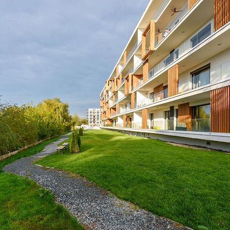 Il Lago - Azur - Cozy Luxurious Smart Home By The Lake Voluntari Esterno foto