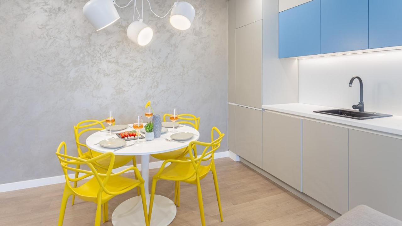 Il Lago - Azur - Cozy Luxurious Smart Home By The Lake Voluntari Esterno foto