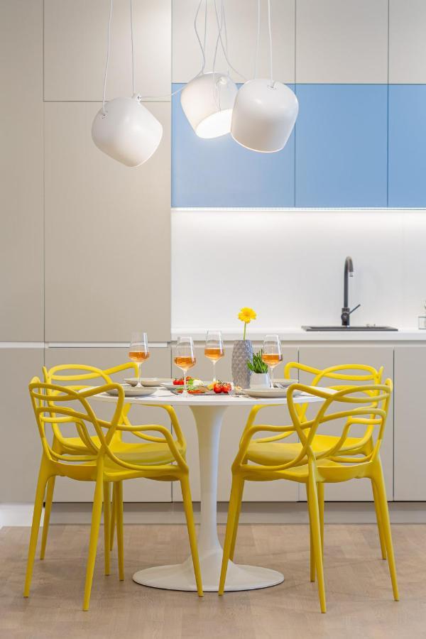 Il Lago - Azur - Cozy Luxurious Smart Home By The Lake Voluntari Esterno foto