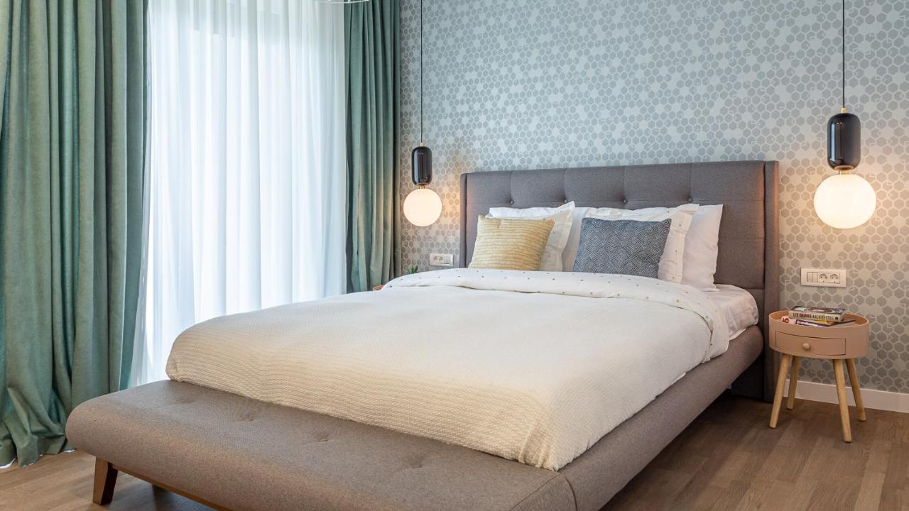 Il Lago - Azur - Cozy Luxurious Smart Home By The Lake Voluntari Esterno foto